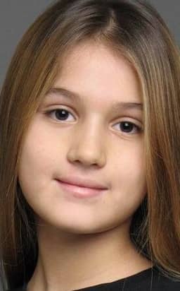 Хазал Гюрель