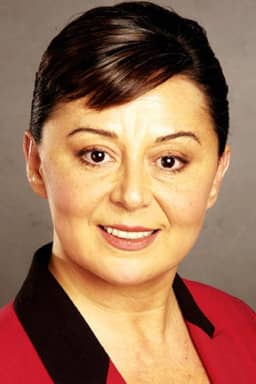 Парла Шенол